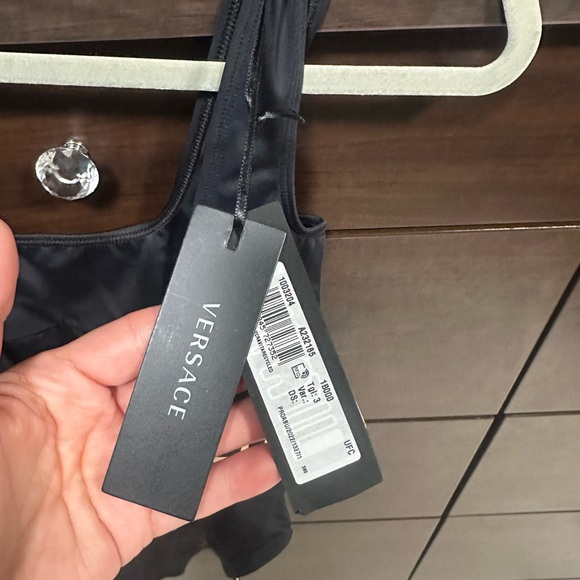 Versace swimsuit - Picture 6 of 7